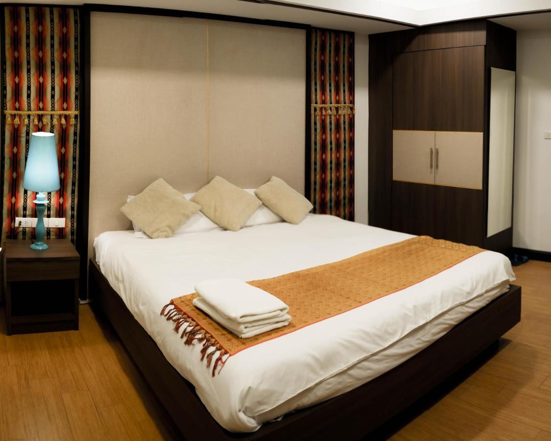 Chorlada Lanna Hotel Chiang Mai Buitenkant foto