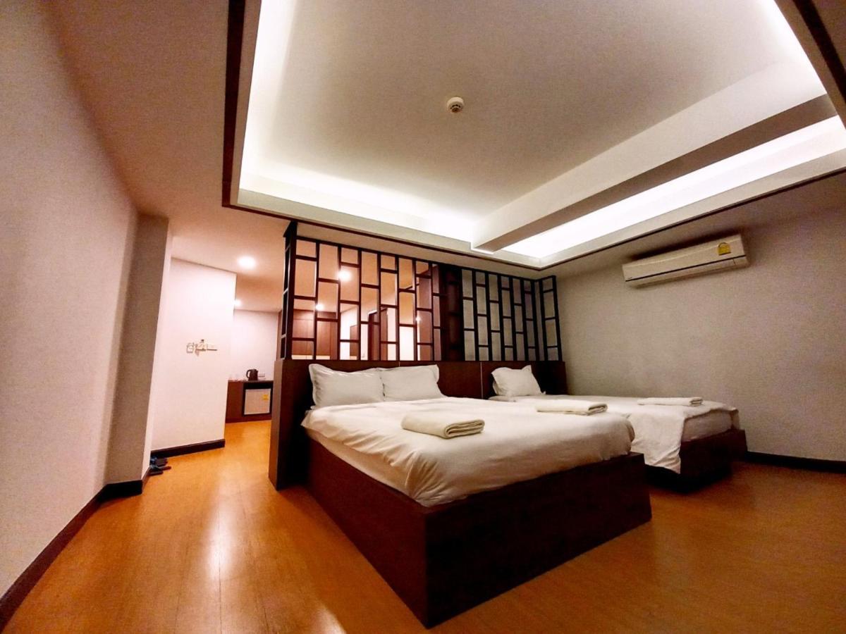 Chorlada Lanna Hotel Chiang Mai Buitenkant foto